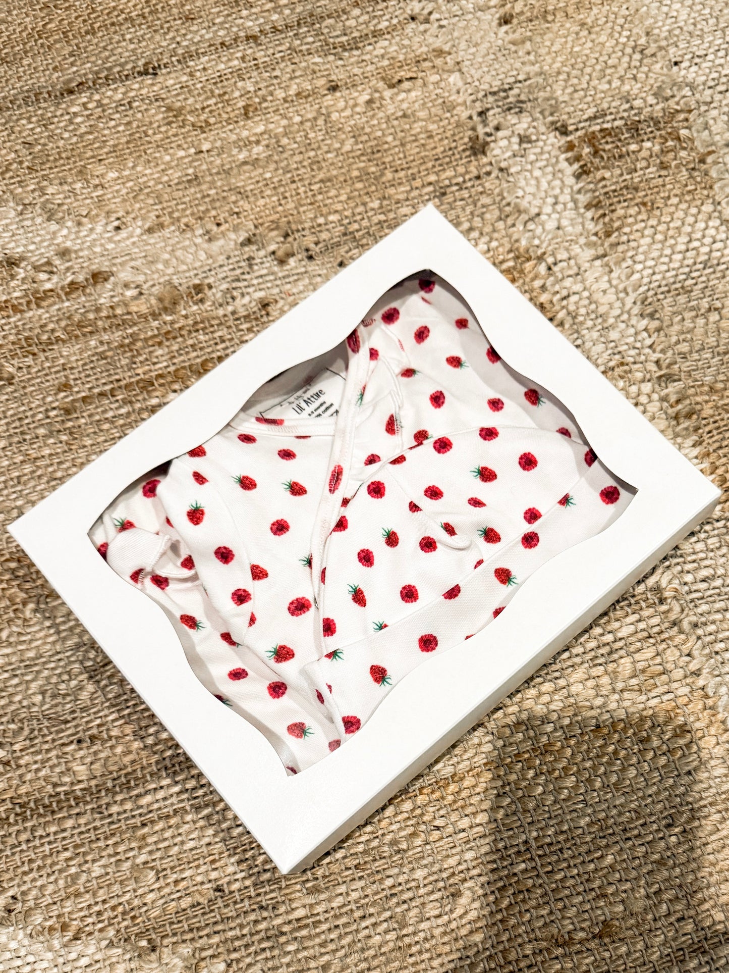 Raspberry Newborn Gift Set