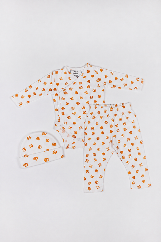 Pretzel Newborn Gift Set