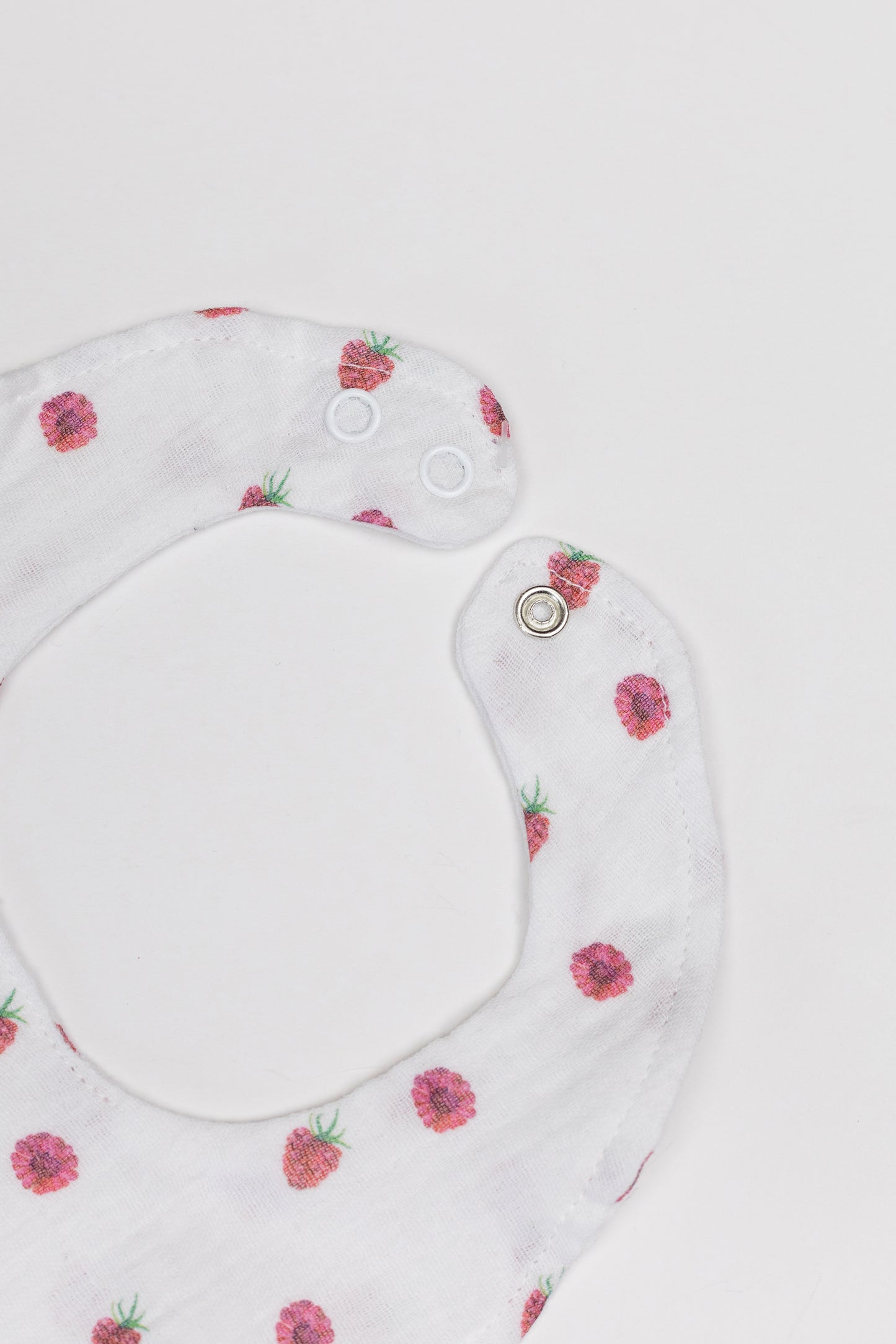 MUSLIN BIB- RASPBERRY